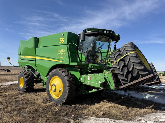  John Deere S770