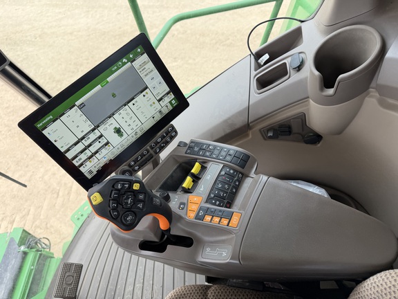2024 John Deere S770 - Photo41