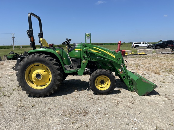 2009 John Deere 4320 - Photo4