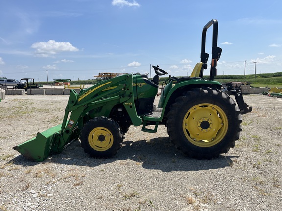 2009 John Deere 4320 - Photo8