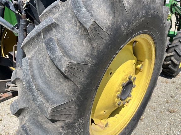 2009 John Deere 4320 - Photo15