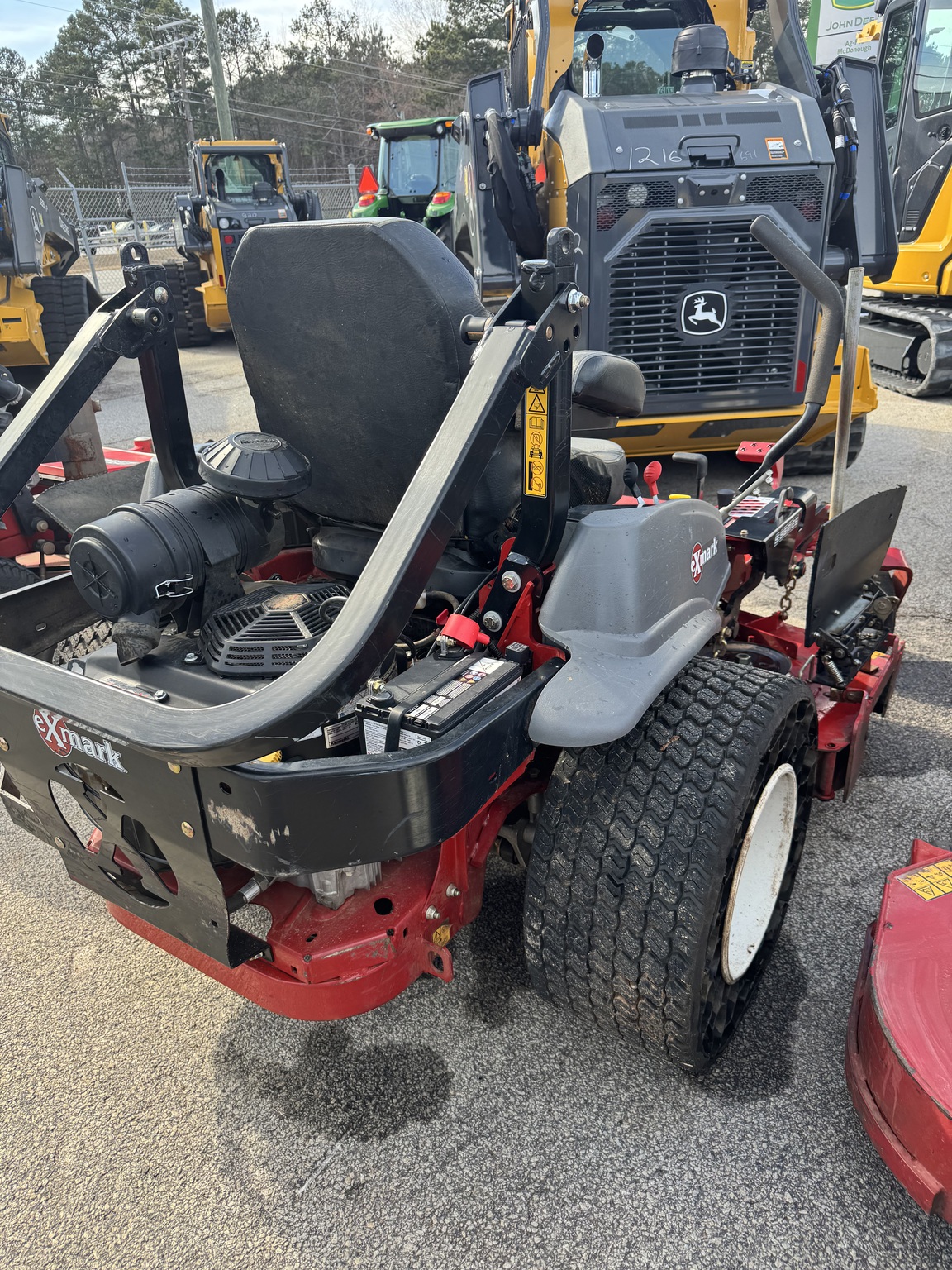 2025 Exmark lazer s 60 Image 4