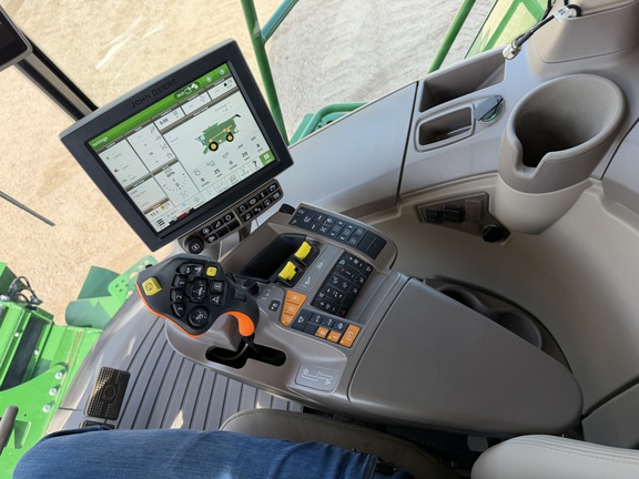 2023 John Deere S790 - Photo47