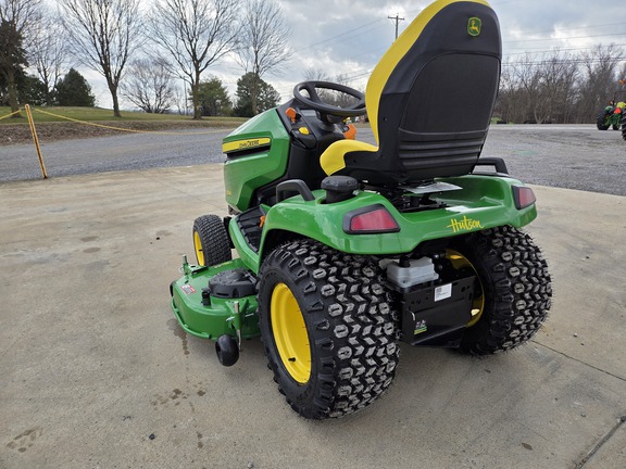 Photo of 2025 John Deere X580