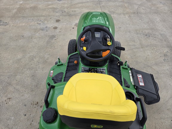 Photo of 2025 John Deere X580