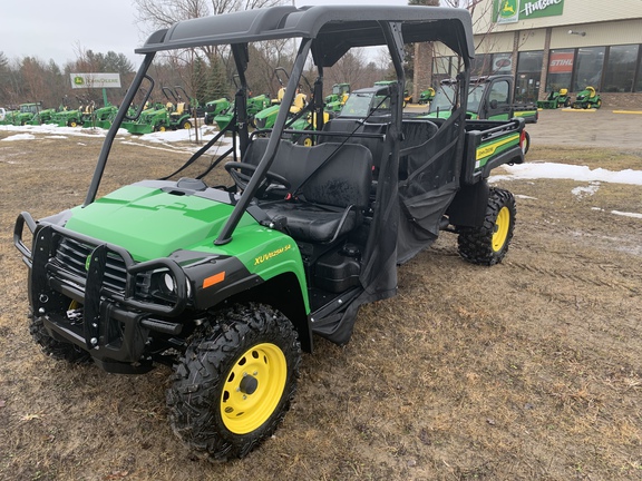 Photo of 2025 John Deere XUV 825M
