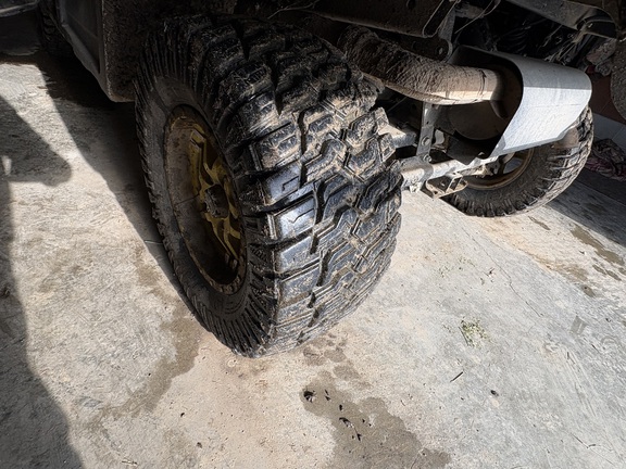 2024 John Deere XUV 835R - Photo2