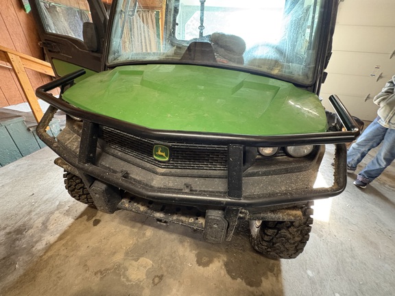 2024 John Deere XUV 835R - Photo8