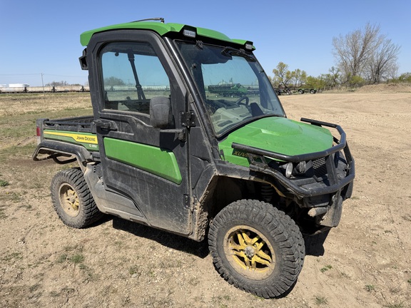  John Deere XUV 835R