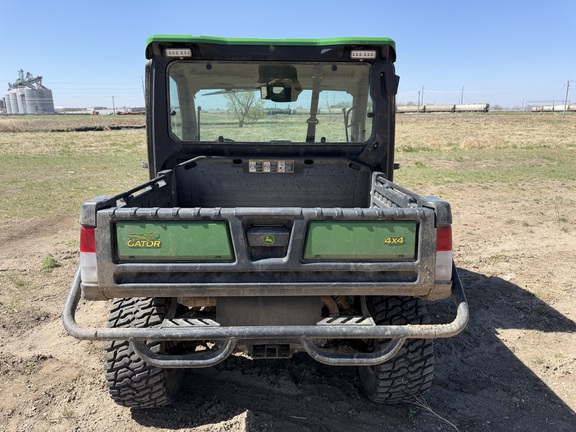 2024 John Deere XUV 835R - Photo4
