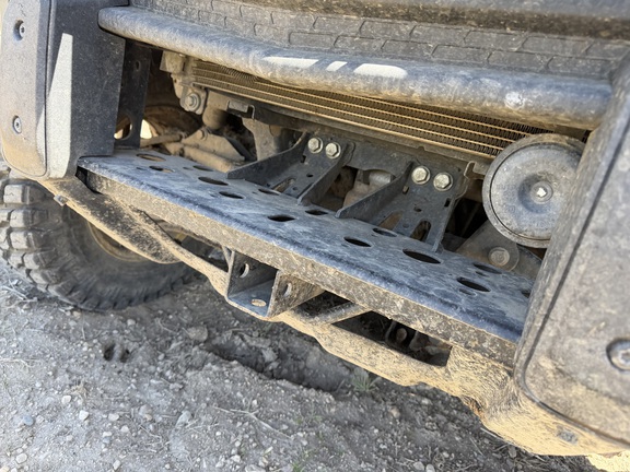 2024 John Deere XUV 835R - Photo17
