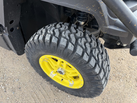 2024 John Deere XUV 835R - Photo11