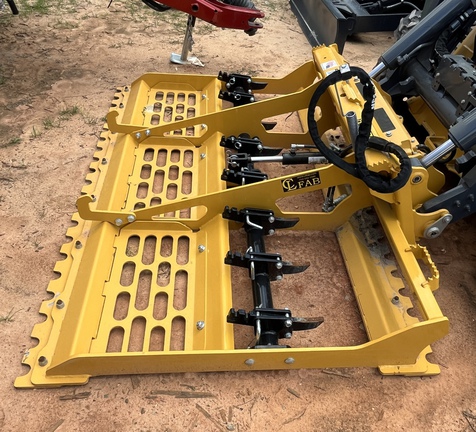 2025 John Deere LL84 Photo 5