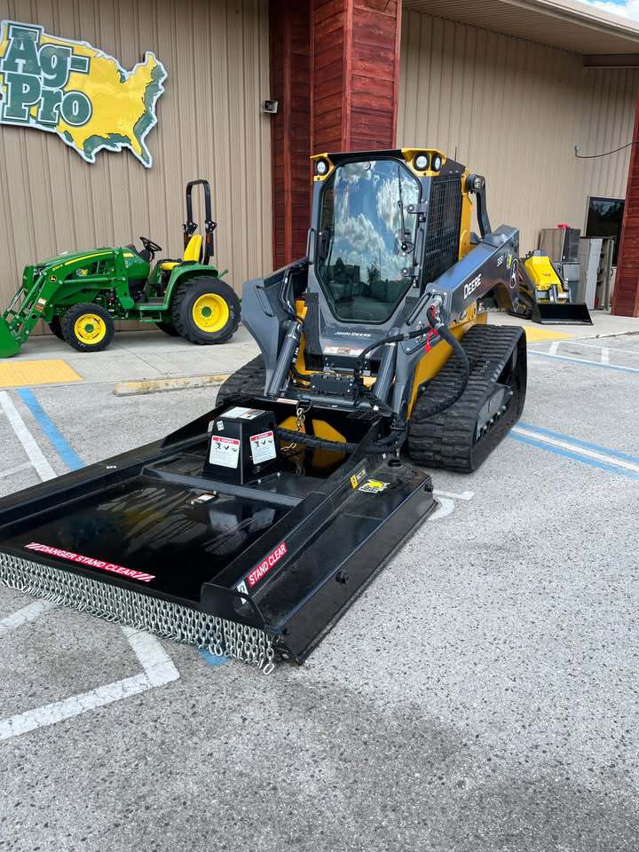 2026 John Deere 333 P Image 2