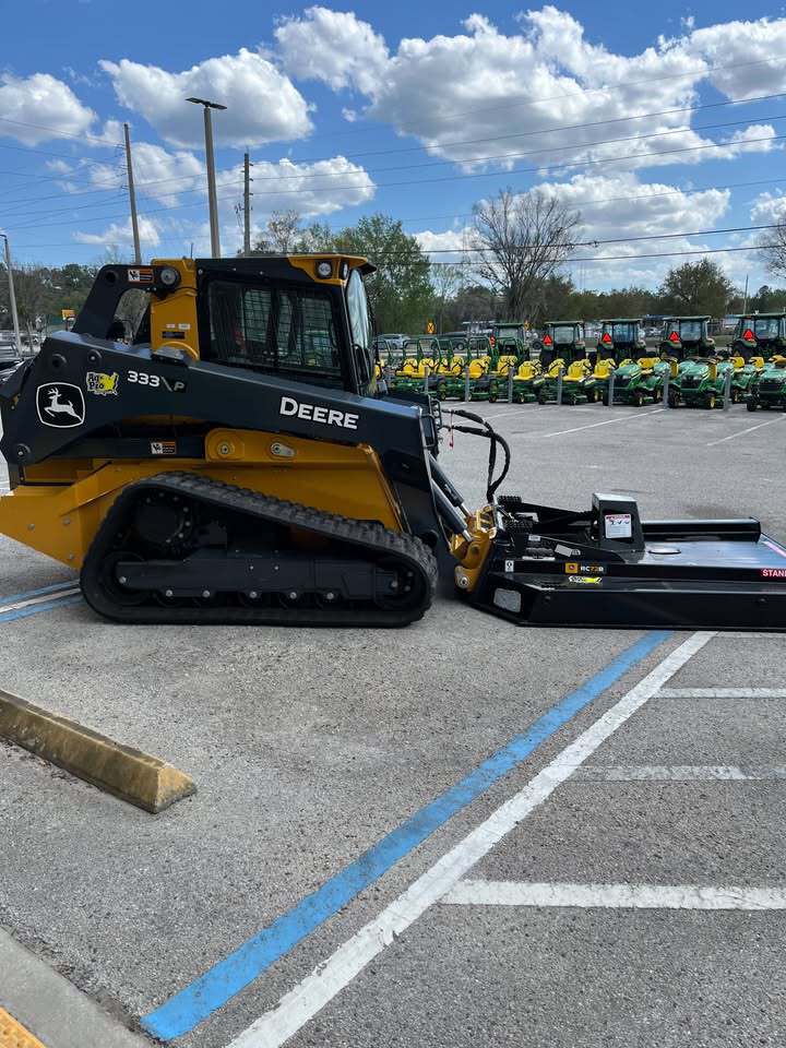 2026 John Deere 333 P Image 3