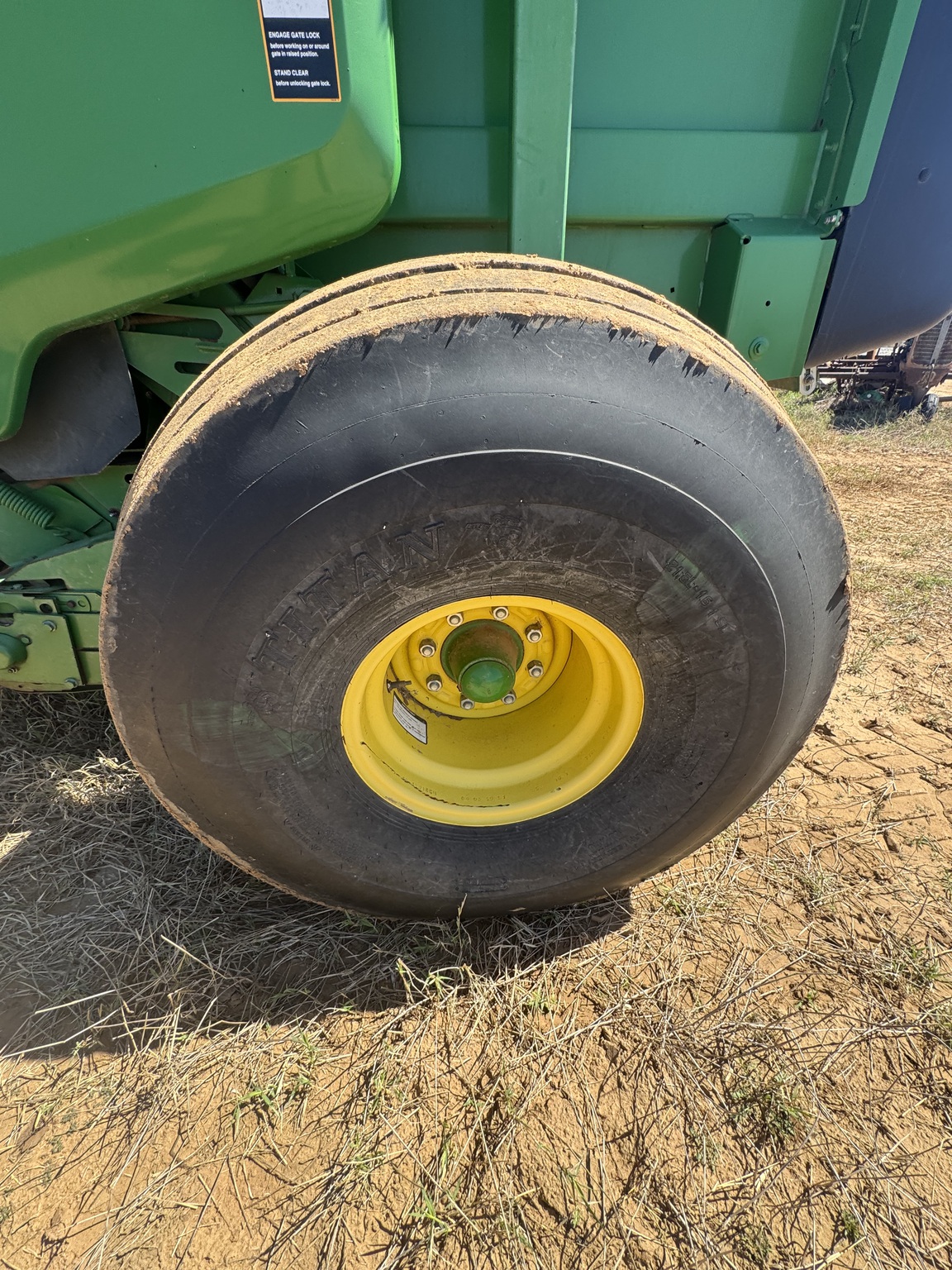 2019 John Deere 460M Image 10