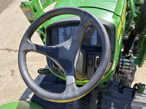 New In-Stock 2025 John Deere 2032R Compact Utility Tractors at Koenig Equipment in Knightstown, IN - Photo15