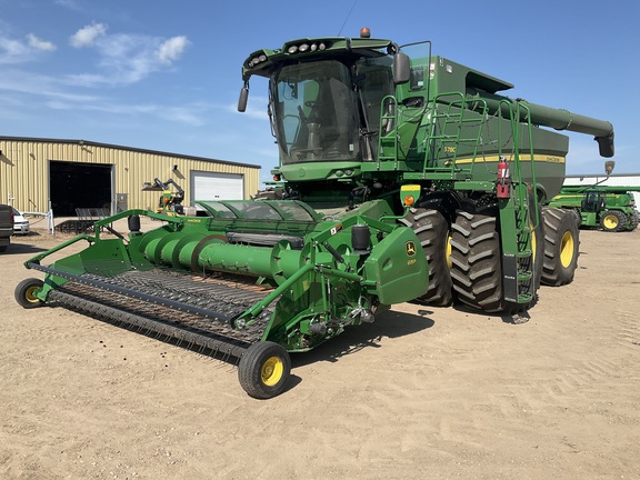 Photo of a 2018 John Deere S780