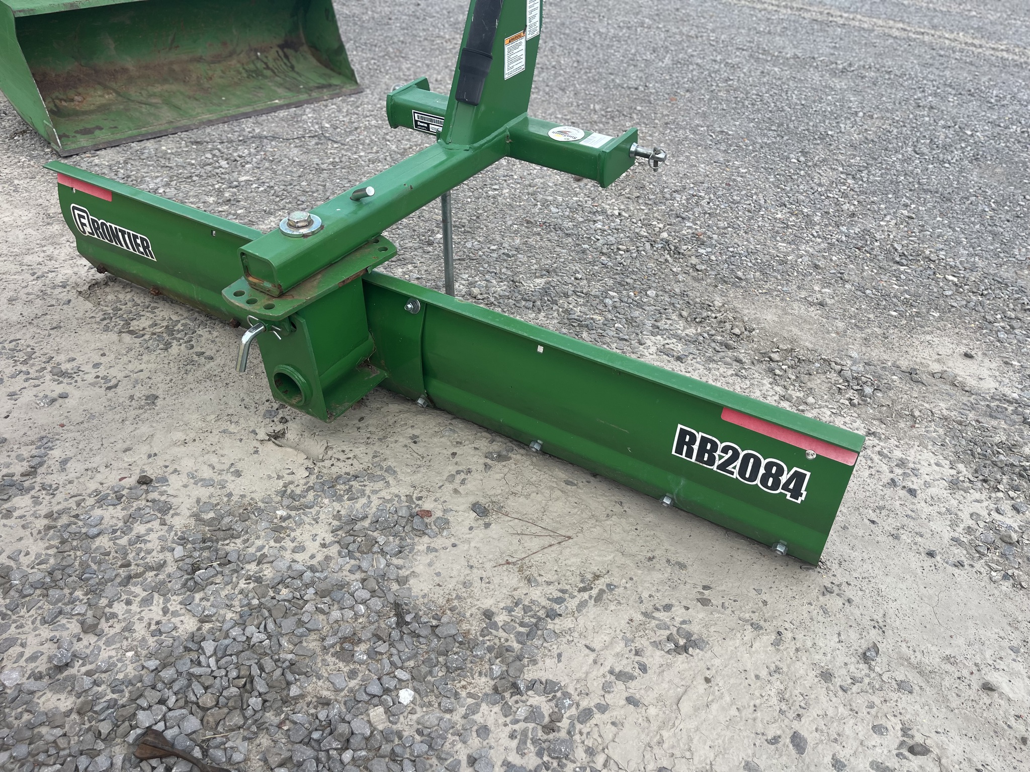 2024 Frontier RB2172