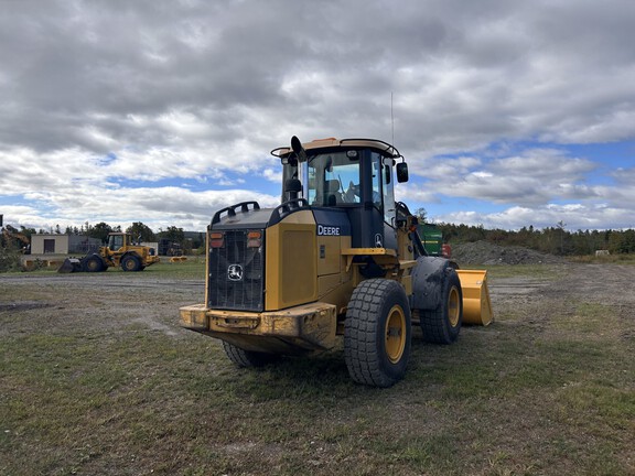 2004 John Deere 444J
