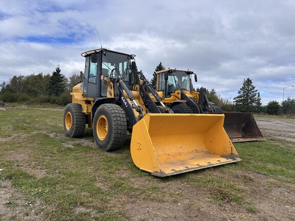 2004 John Deere 444J