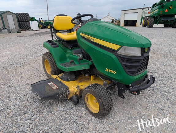 Photo of 2019 John Deere X380