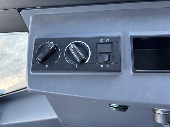 2025 Hamm HC130I