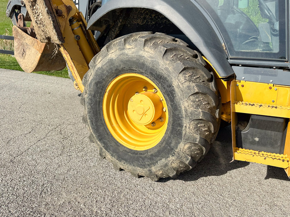 2015 John-Deere 310SL