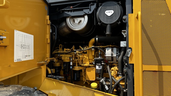 2025 John Deere 544 G