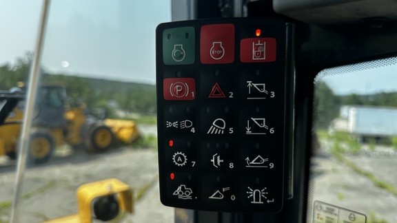 2025 John Deere 544 G