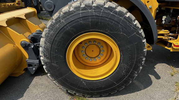 2025 John Deere 544 G