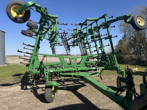 2011 John Deere 2210 - Photo3