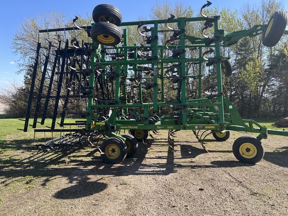 2011 John Deere 2210 - Photo4