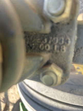 2011 John Deere 2210 - Photo15