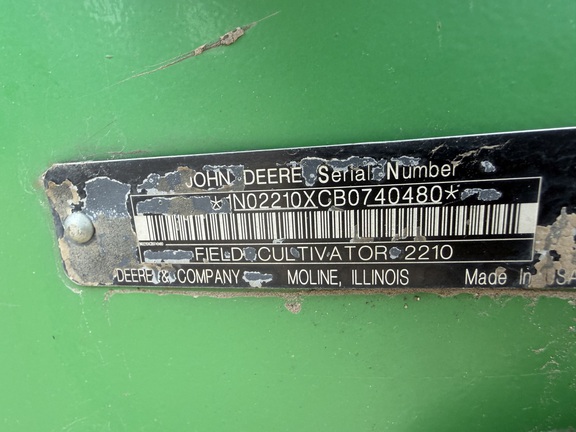 2011 John Deere 2210 - Photo27