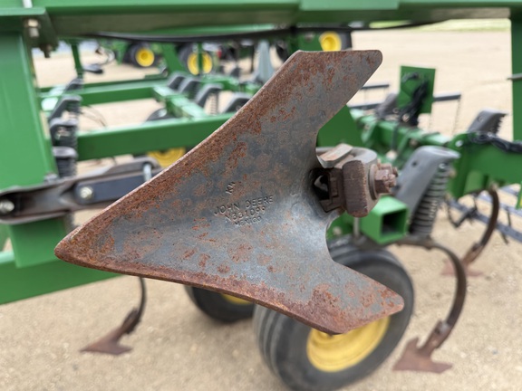 2011 John Deere 2210 - Photo17
