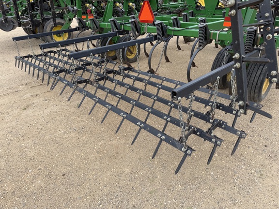 2011 John Deere 2210 - Photo23