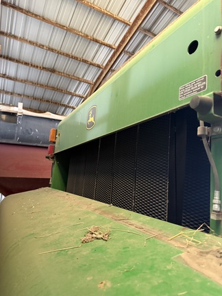 2010 John Deere 568 - Photo11