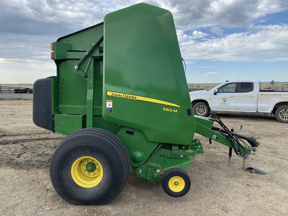 2021 John Deere 560M - Photo6