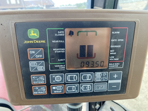 2021 John Deere 560M - Photo23