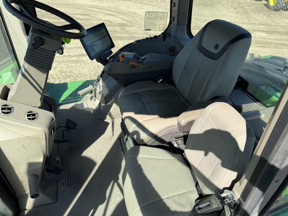 2025 John Deere 9RX 490 - Photo32