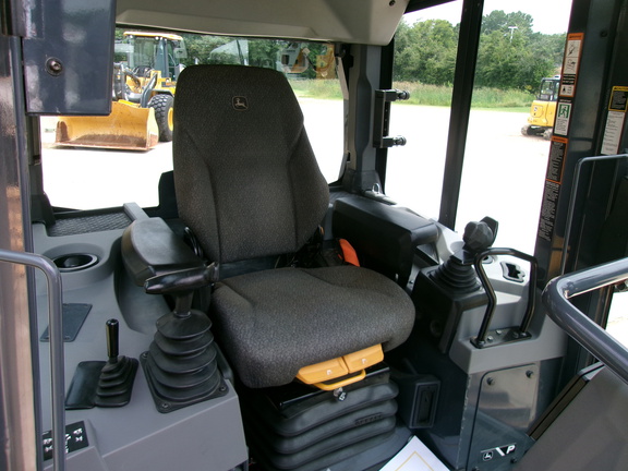 2024 John Deere 650 P