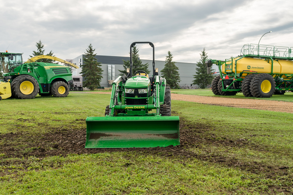 Used 2024 John Deere 4044M Compact Utility Tractors at Horizon Ag & Turf in Westlock, AB - Photo3