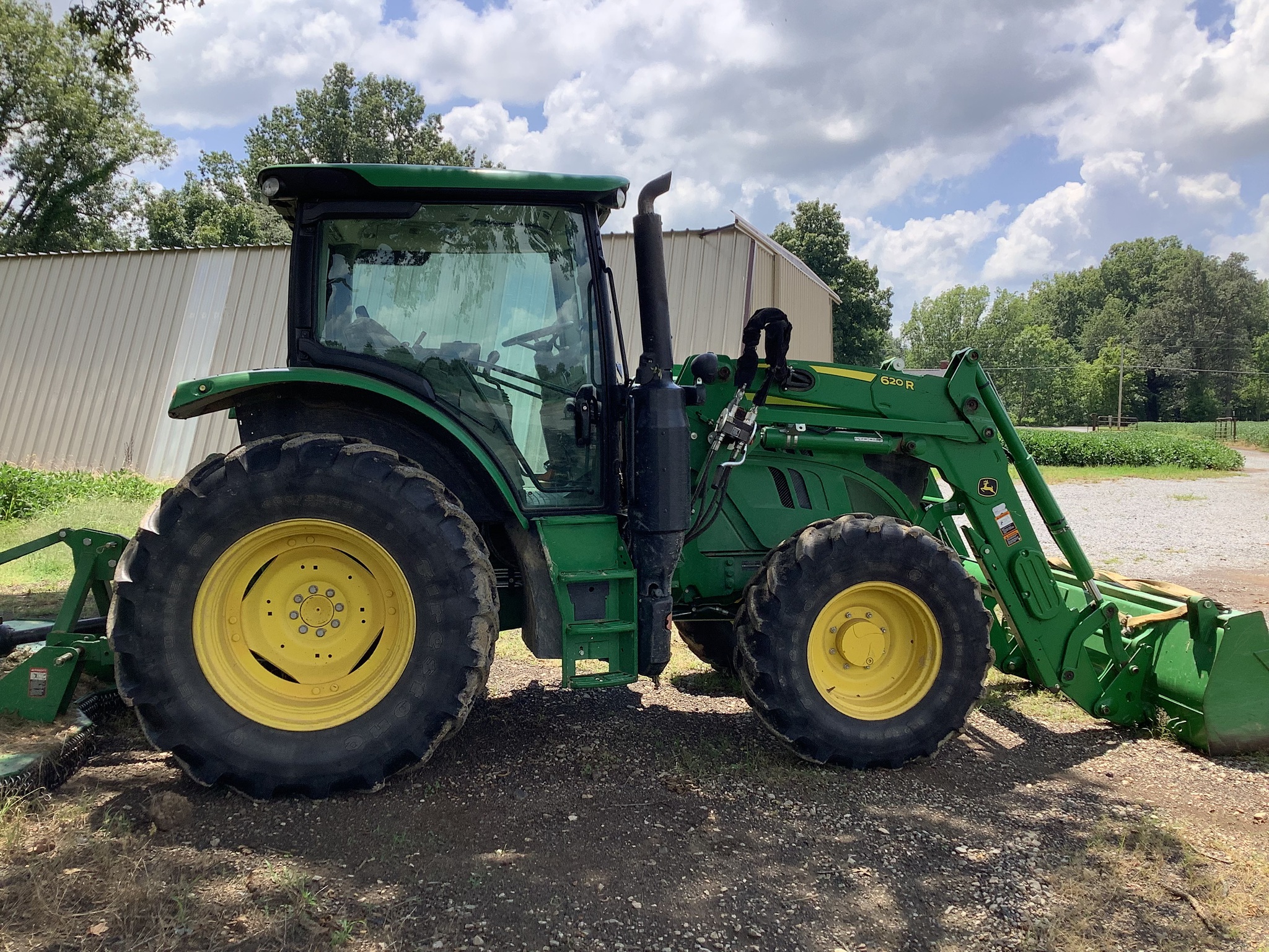 2018 John Deere 6110R
