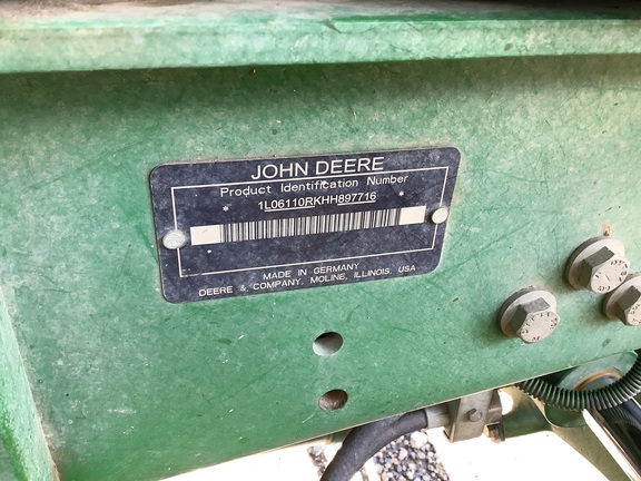 Photo of 2018 John Deere 6110R