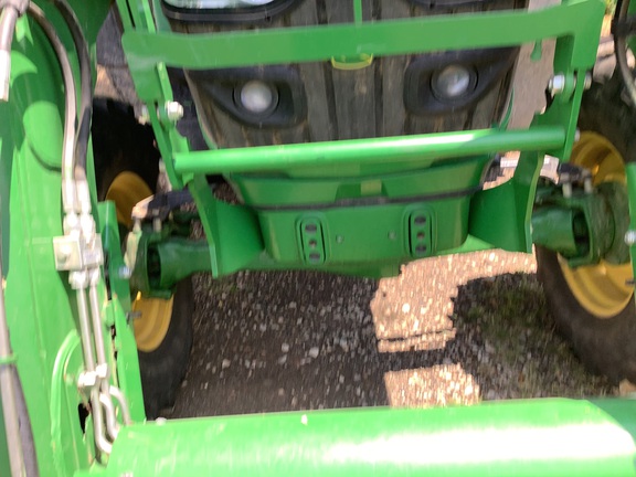 Photo of 2018 John Deere 6110R