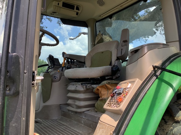 Photo of 2018 John Deere 6110R