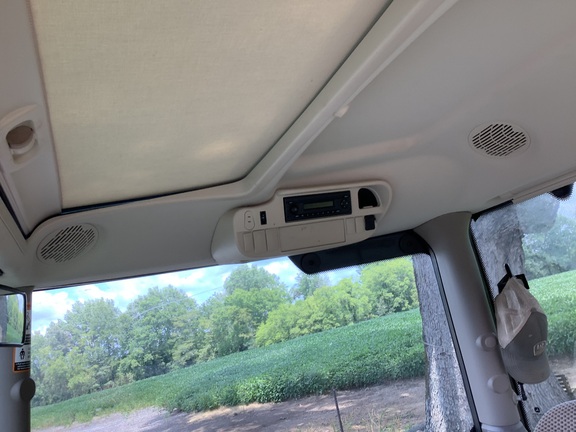 Photo of 2018 John Deere 6110R
