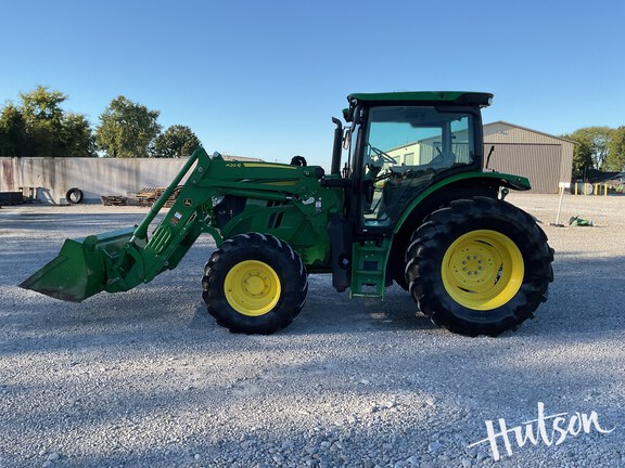 Photo of 2018 John Deere 6110R