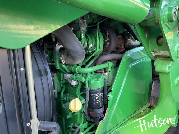 Photo of 2018 John Deere 6110R